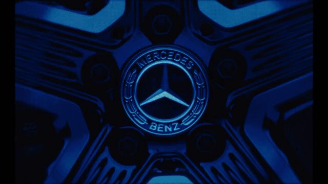 Hero GIF frame 6